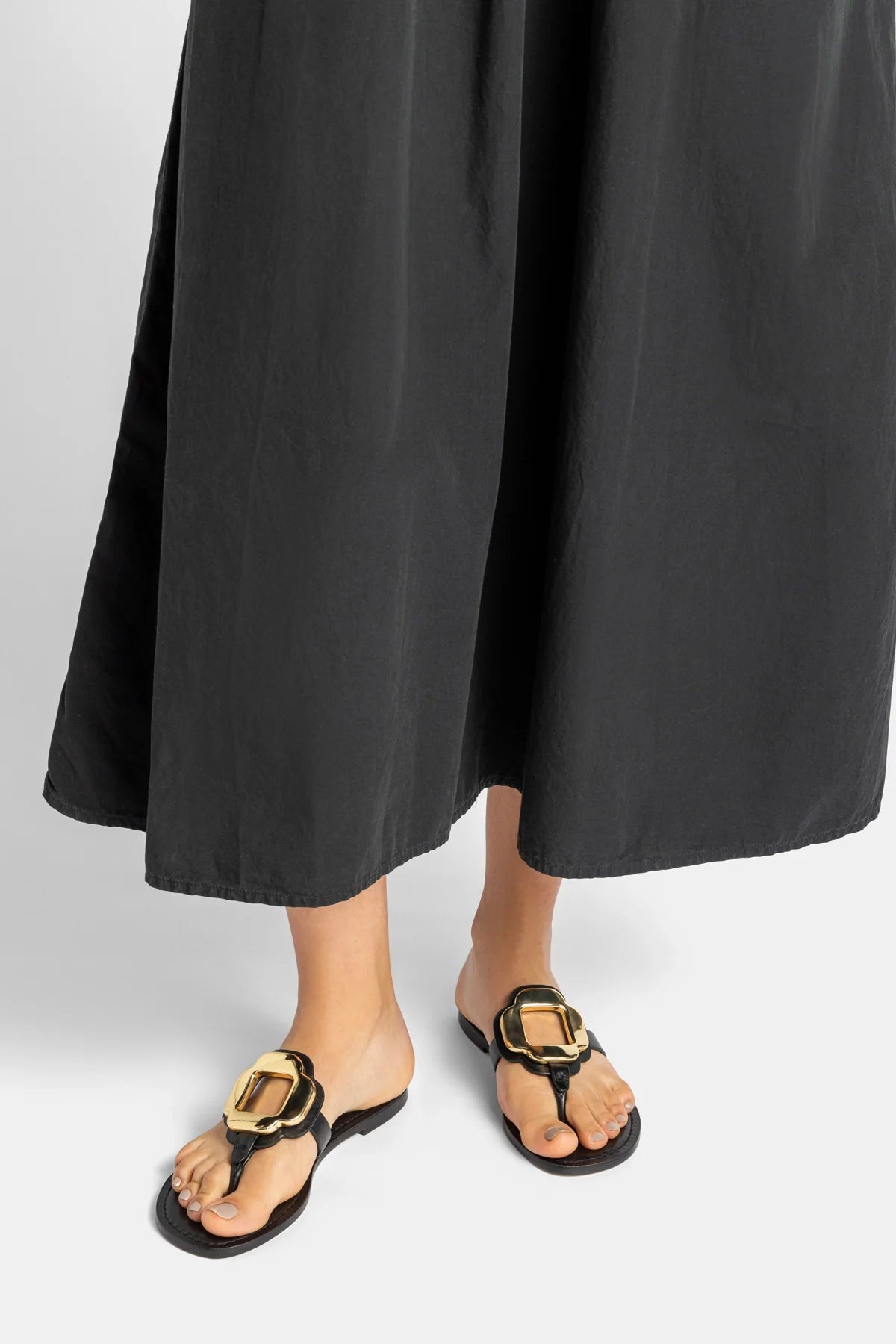 Black Leather Thong Sandal with Gold Hardware